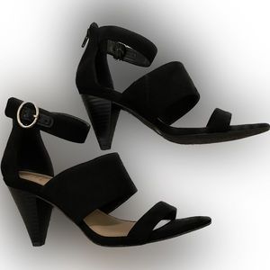 INC black zip back heels